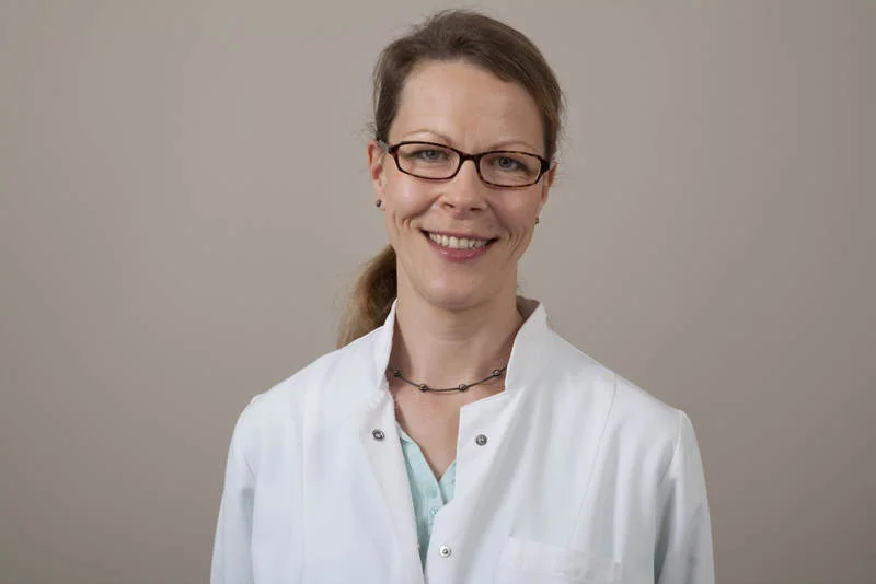Dr. Iris Held