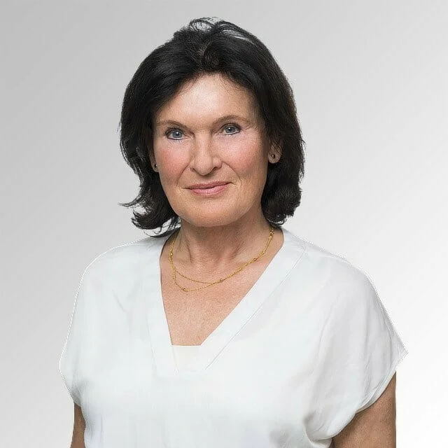 Dr. Ruth Marx