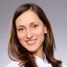 Foto von Alina Abu-Ghazaleh, Plastischer Chirurg